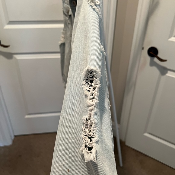 Distressed Denim Jacket - Picture 3 of 6